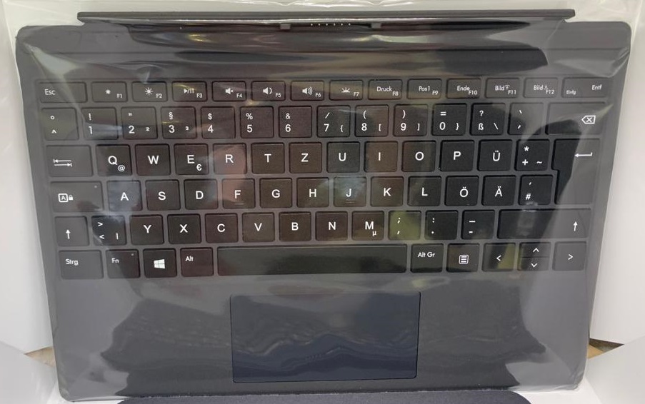 Microsoft Surface Tastatur Typecover Pro 3,4,5,6,7 schwarz, QWERTZ DEUTSCH refurbished
